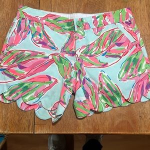 Lilly Pulitzer Buttercup shorts